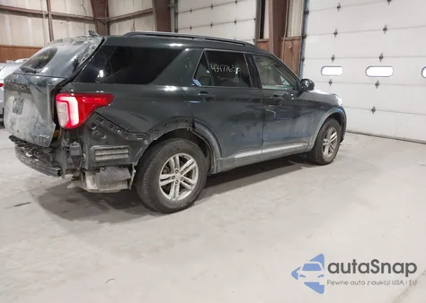 2023 Ford Explorer Xlt z USA, uszkodzony, nr VIN 1FMSK8DH5PGB25879